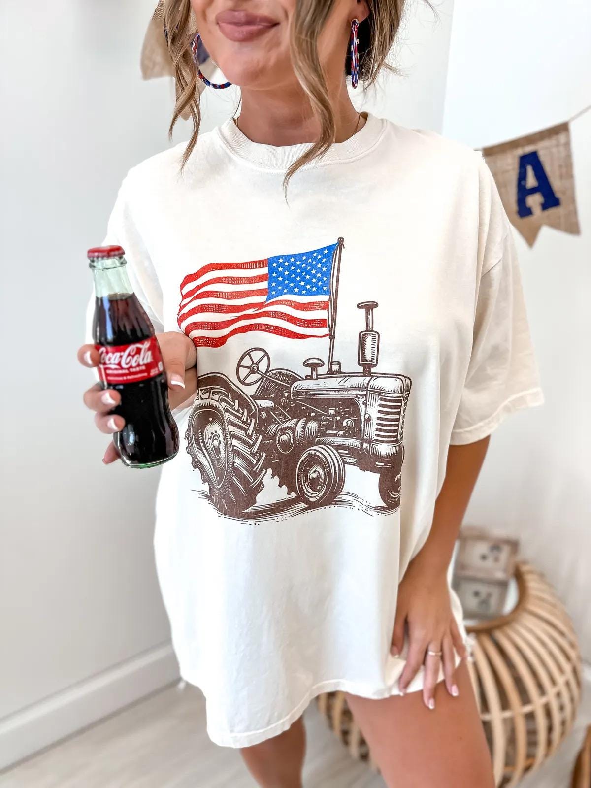 Tractor flag tee