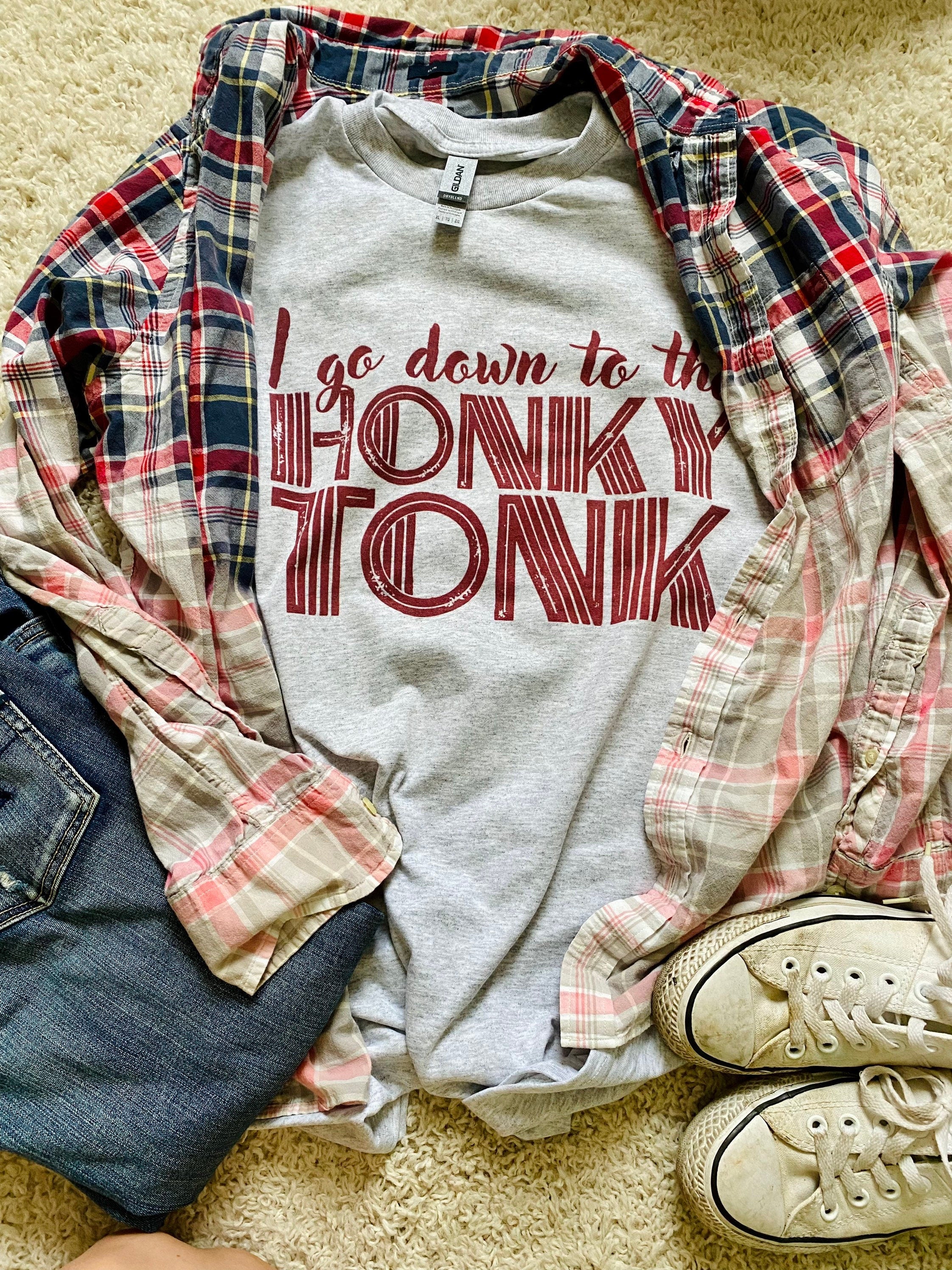 I go down to the honky tong graphic t shirt