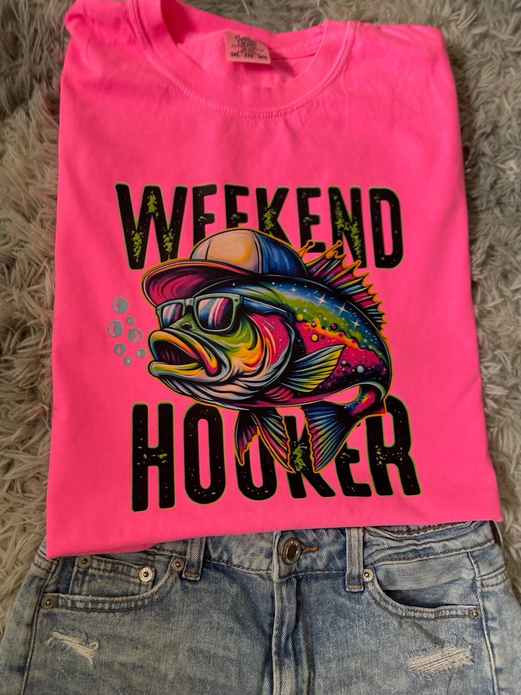 Weekend hooker graphic tee shirt fishing tee shirt funny fishing tee