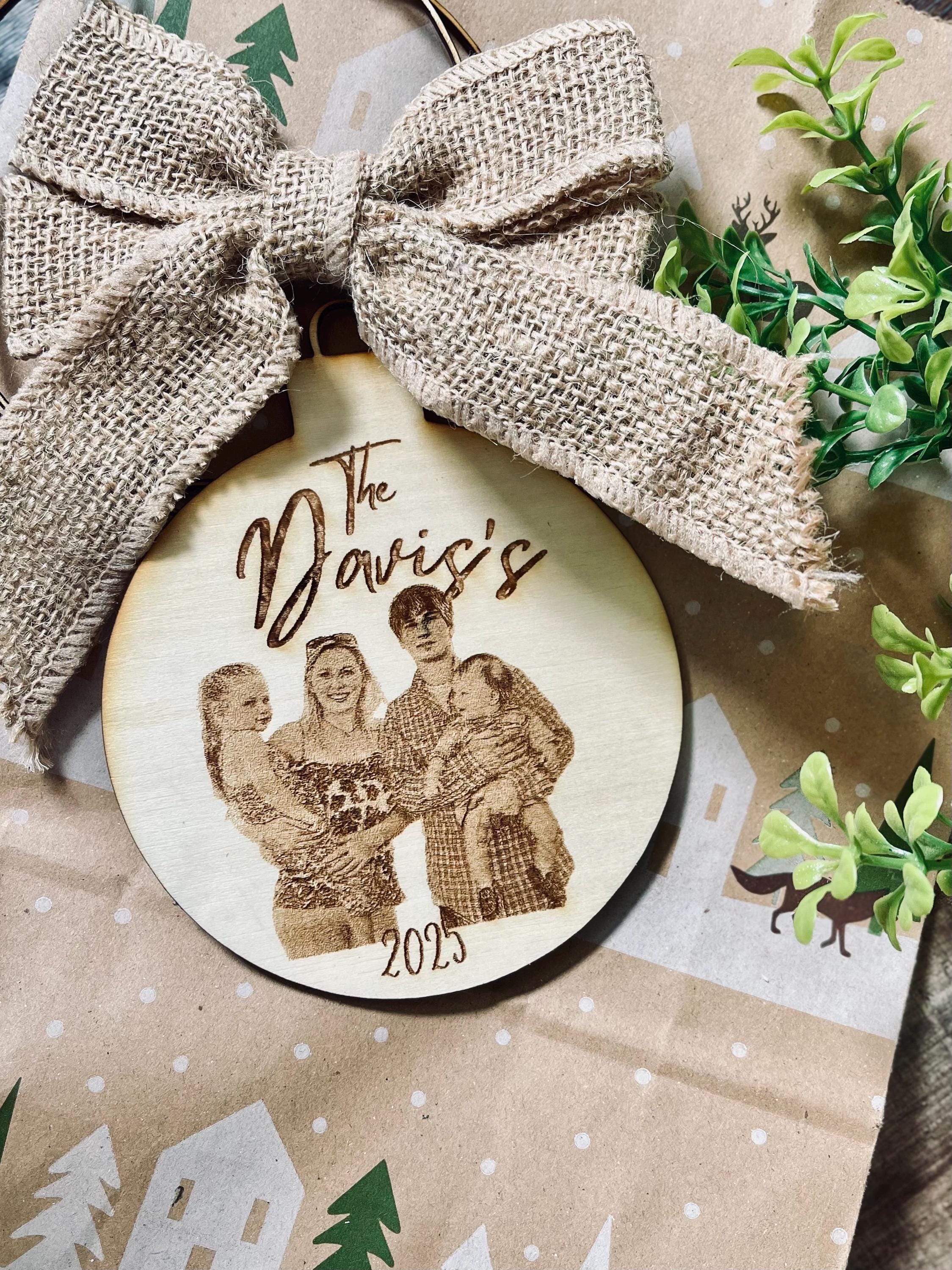 engraved picture ornaments for Christmas time Christmas gifts affordable Christmas gifts