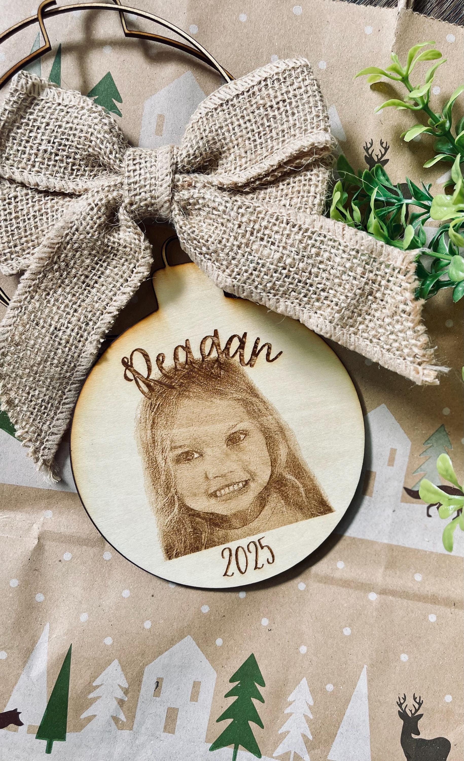 engraved picture ornaments for Christmas time Christmas gifts affordable Christmas gifts