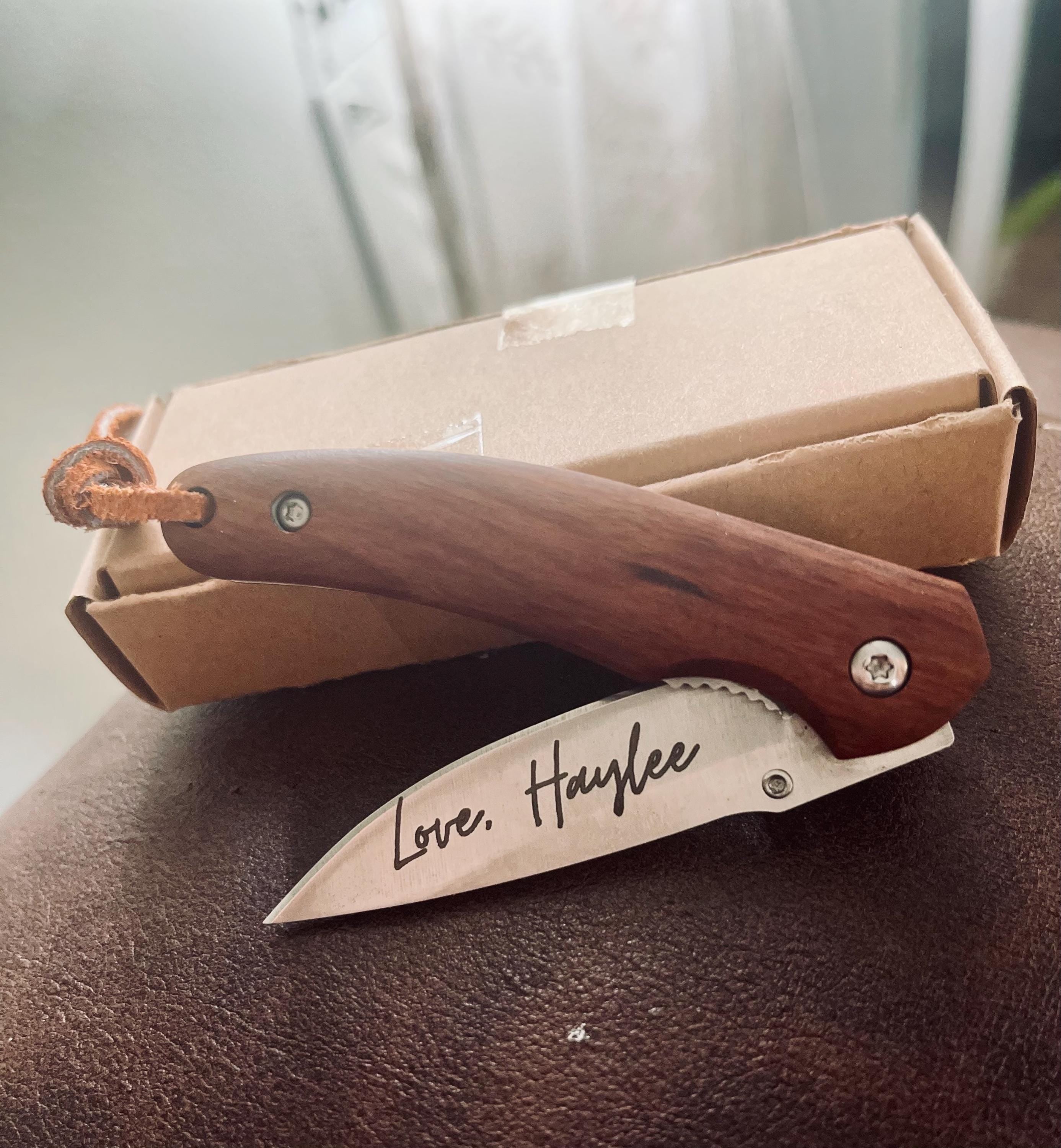 personalized engraved knives for anniversary/Father’s Day/Christmas gifts