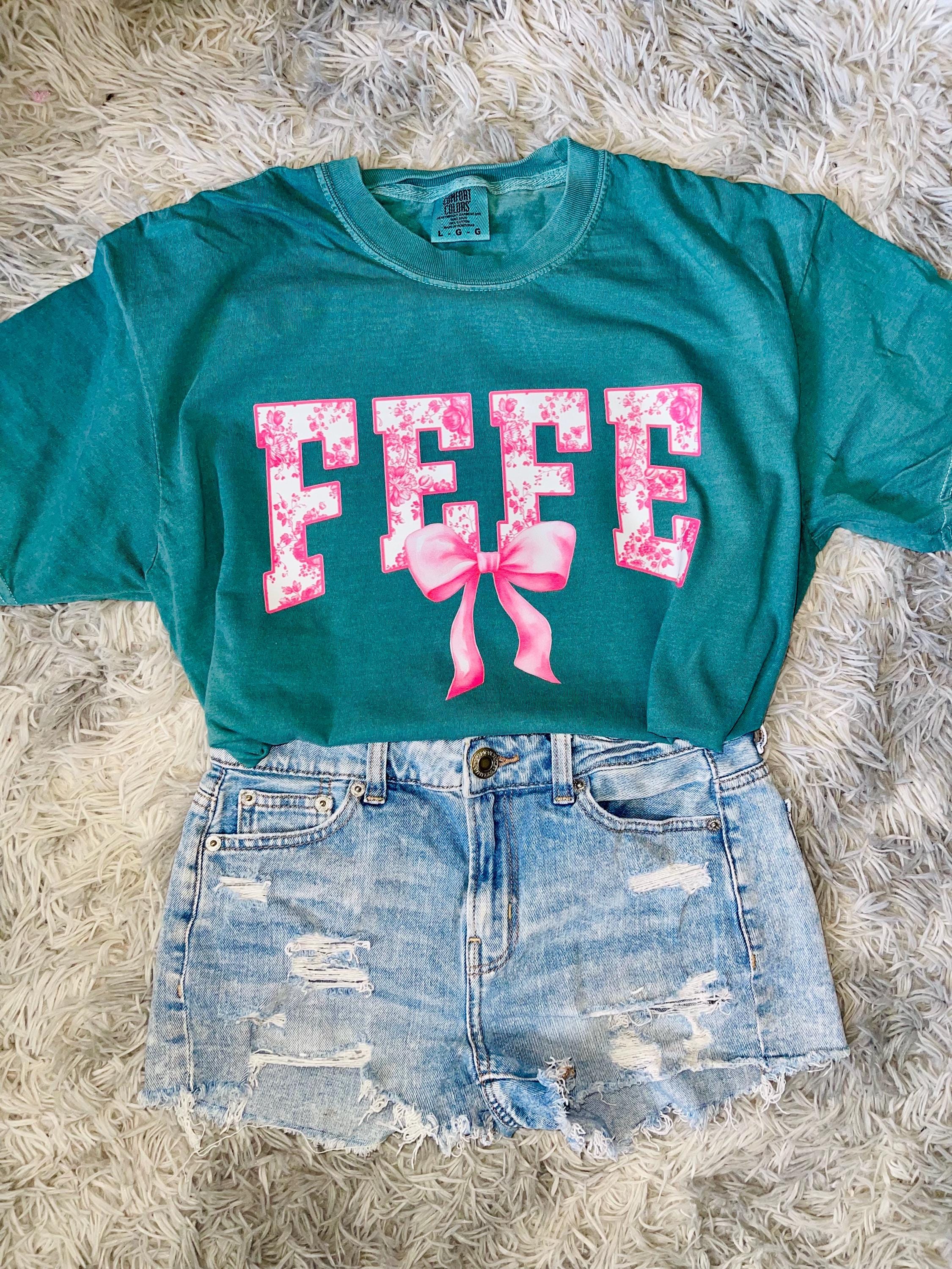 Personalized name graphic tee shirt bow and pink name of choice on comfort color tee